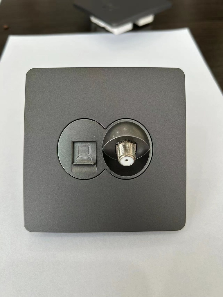 PC + Satellite Socket Piano Series Loox